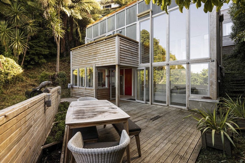 26B Koromiko Road, Aro Valley, Wellington - Carousel 1