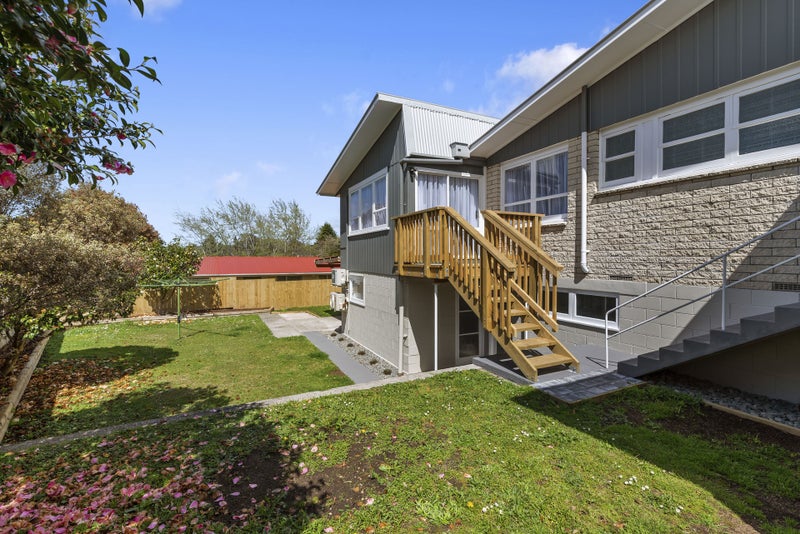 30 Mount View Drive, Mangakakahi, Rotorua - Carousel 2