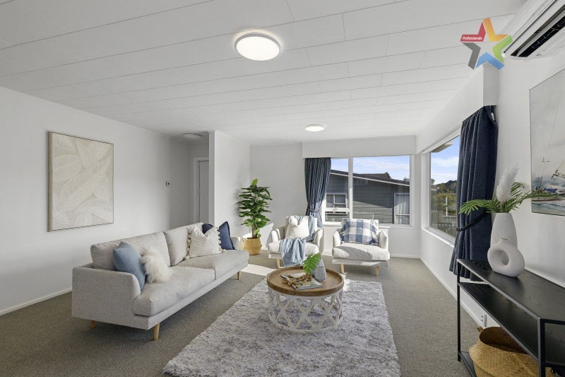 139 Major Drive, Kelson, Lower Hutt - Carousel 2