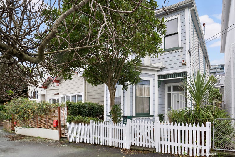 27 Hiropi Street, Newtown, Wellington - Carousel 2