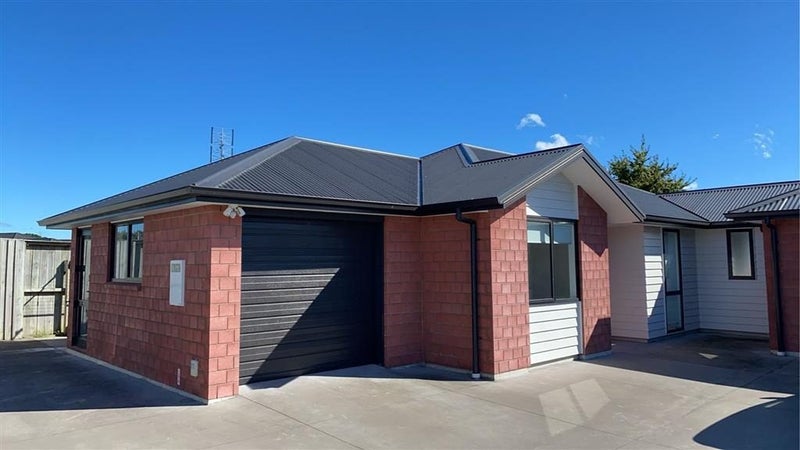 33 Kiritiana Close, Pyes Pa, Tauranga - Carousel 2