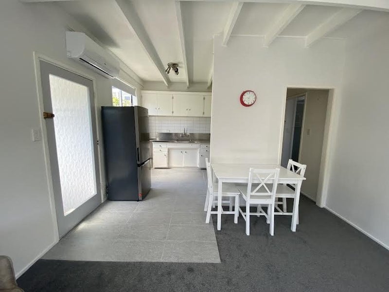 9 Bond Crescent, Forrest Hill, Auckland - Carousel 15