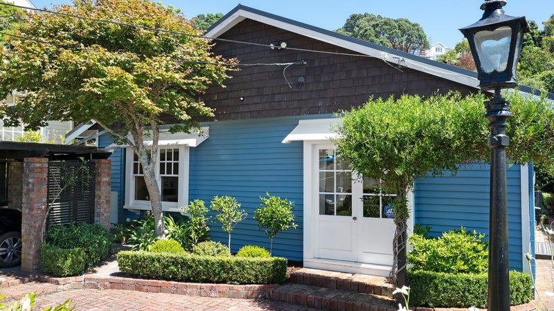 58 Glen Road, Kelburn, Wellington - Carousel 1