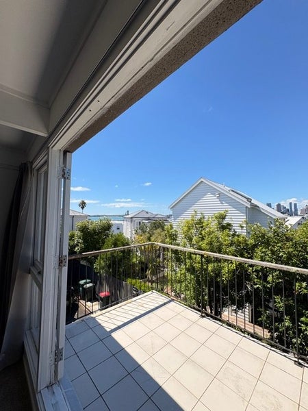 5/73 Shelly Beach Road, Ponsonby, Auckland - Carousel 1