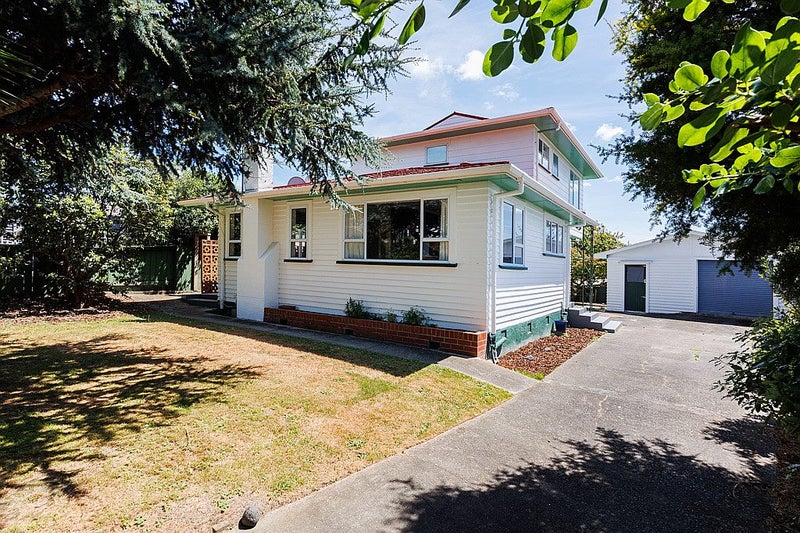 10 Ashford Avenue, Hokowhitu, Palmerston North - Carousel 2