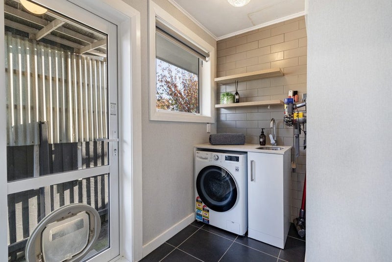 6 Dymock Place, Bishopdale, Christchurch - Carousel 22