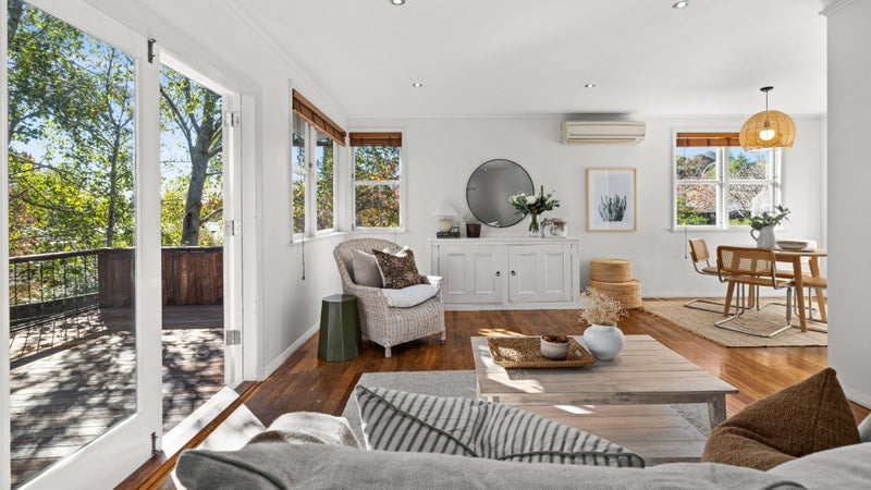 24 Margaret Avenue, Havelock North - Carousel 1