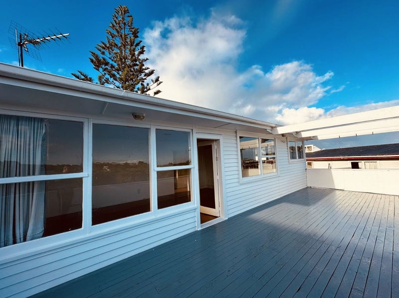 29 Sycamore Drive, Sunnynook, Auckland - Carousel 2