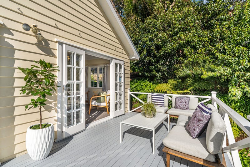 32 Aeroview Drive, Beach Haven, Auckland - Carousel 2