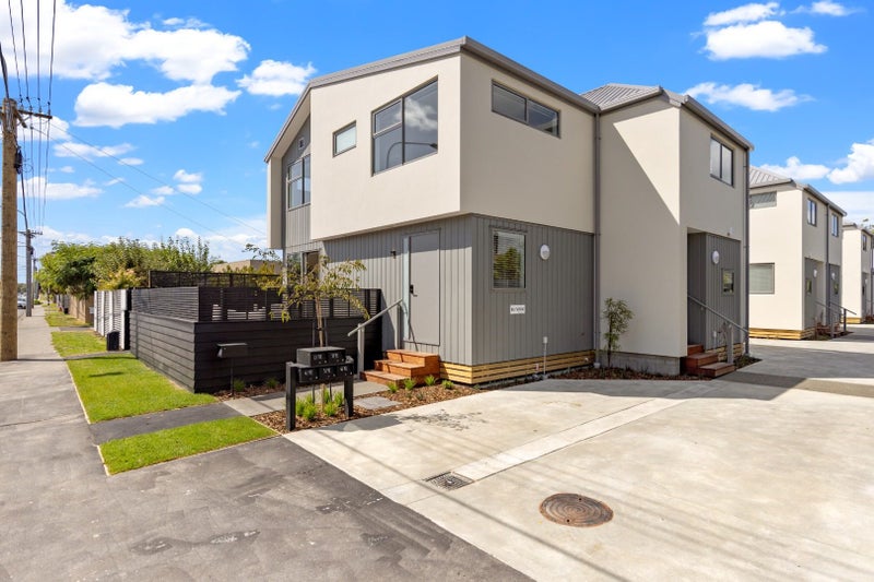 1/92 Milton Street, Somerfield, Christchurch - Carousel 1