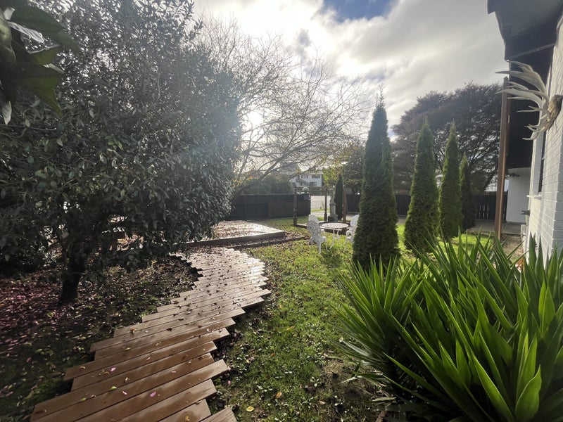 14 Ridgeway Place, Glenview, Hamilton - Carousel 15