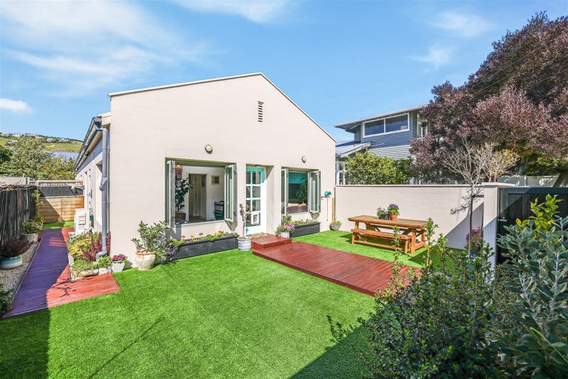 2/37 Stoke Street, Sumner, Christchurch - Carousel 11