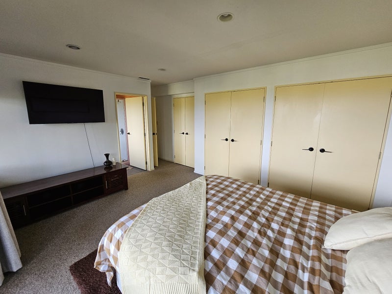 340 Otumoetai Road, Otumoetai, Tauranga - Carousel 18