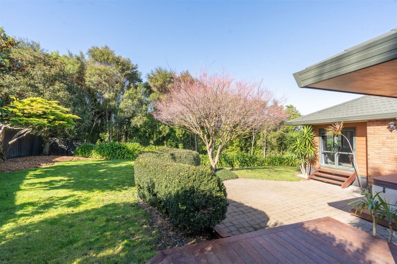 8 Pointon Glade, Grandview Heights, Hamilton - Carousel 29