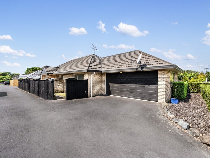 48 Kings Road, Panmure, Auckland - Carousel 1