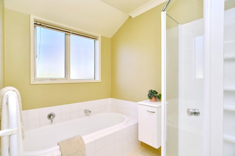 8 Ross Place, Northwood, Christchurch - Carousel 12