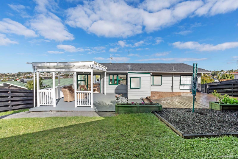 75 Lynden Avenue, Hillcrest, Auckland - Carousel 1