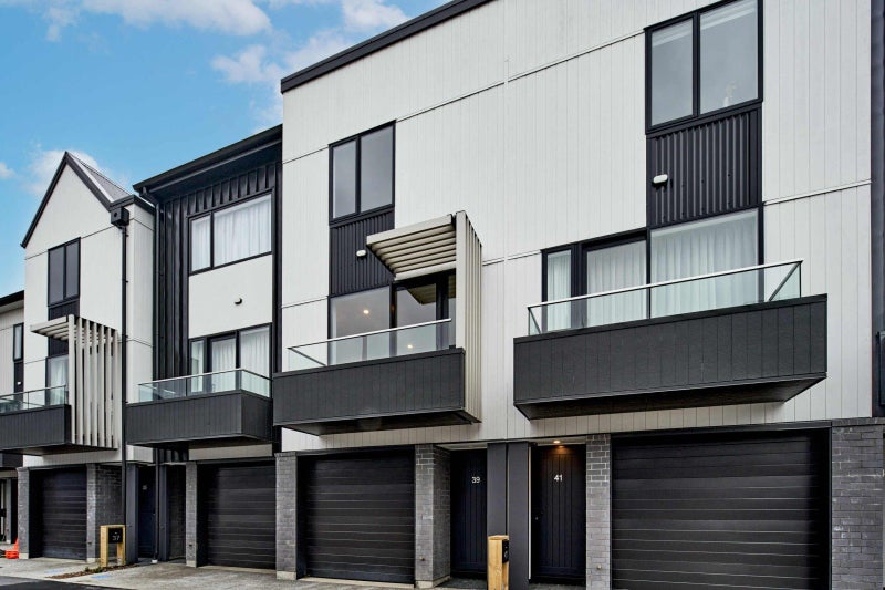 45 John Street, Stokes Valley, Lower Hutt - Carousel 2