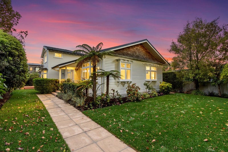 22 Rayburn Avenue, Papanui, Christchurch - Carousel 1