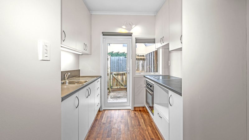 3/90 King Street, Sydenham, Christchurch - Carousel 1