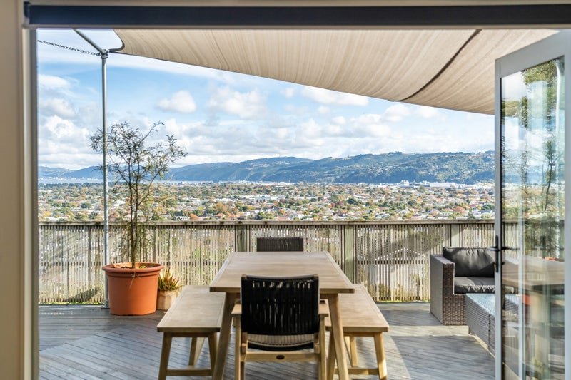 26 Woodvale Grove, Fairfield, Lower Hutt - Carousel 2