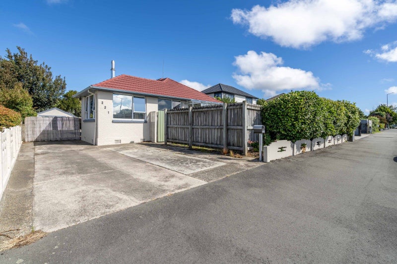 221 St Andrew Street, Glengarry, Invercargill - Carousel 1