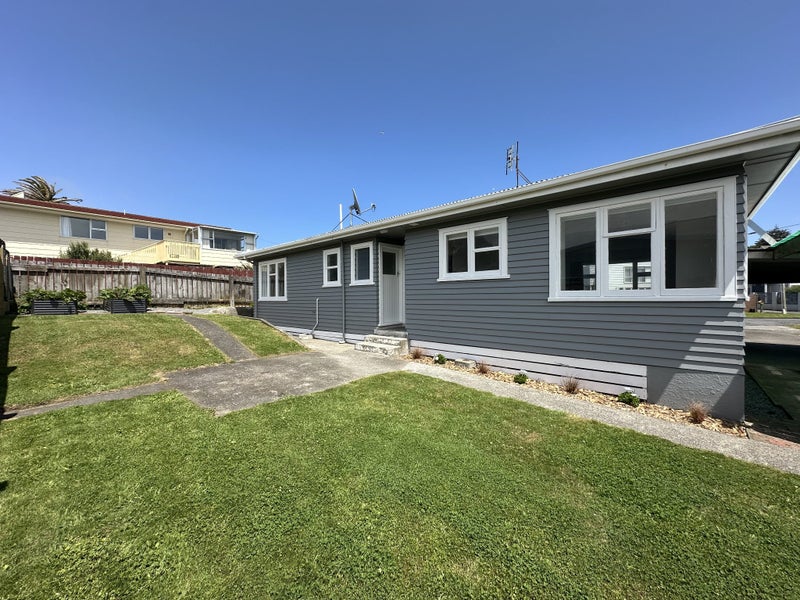8 Lambley Road, Titahi Bay, Porirua - Carousel 16