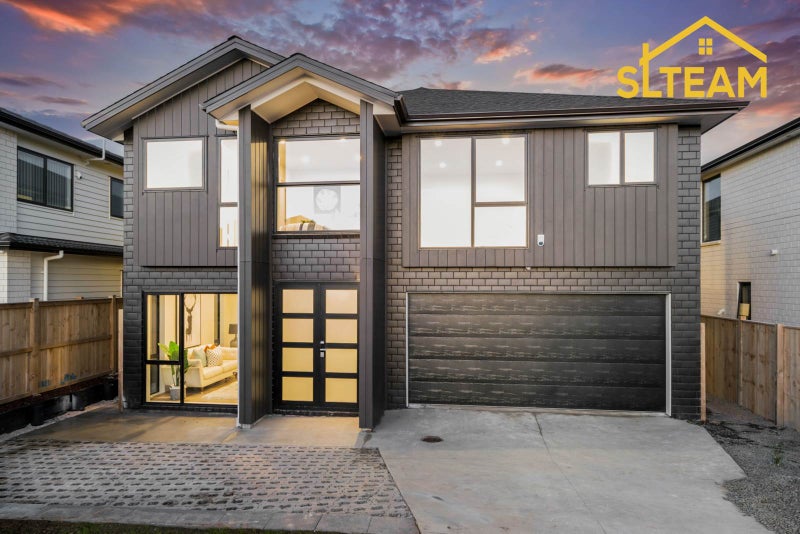 11 Downpatrick Drive, Flat Bush, Auckland - Carousel 1