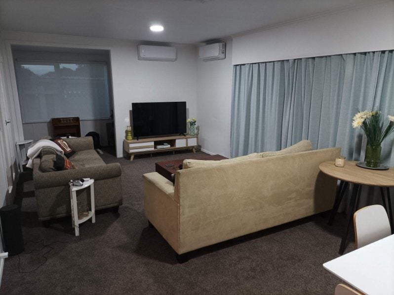 80 Arran Road, Browns Bay, Auckland - Carousel 2