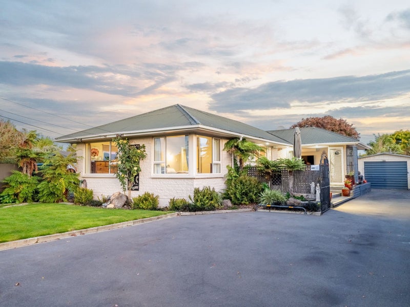 14 Bideford Place, Dallington, Christchurch - Carousel 1