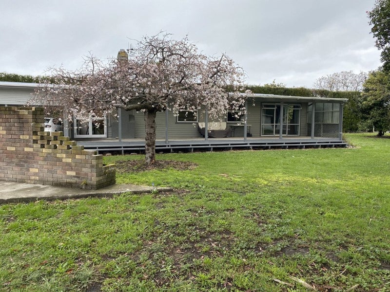 21 Scarrott Road, Bay View, Napier - Carousel 1