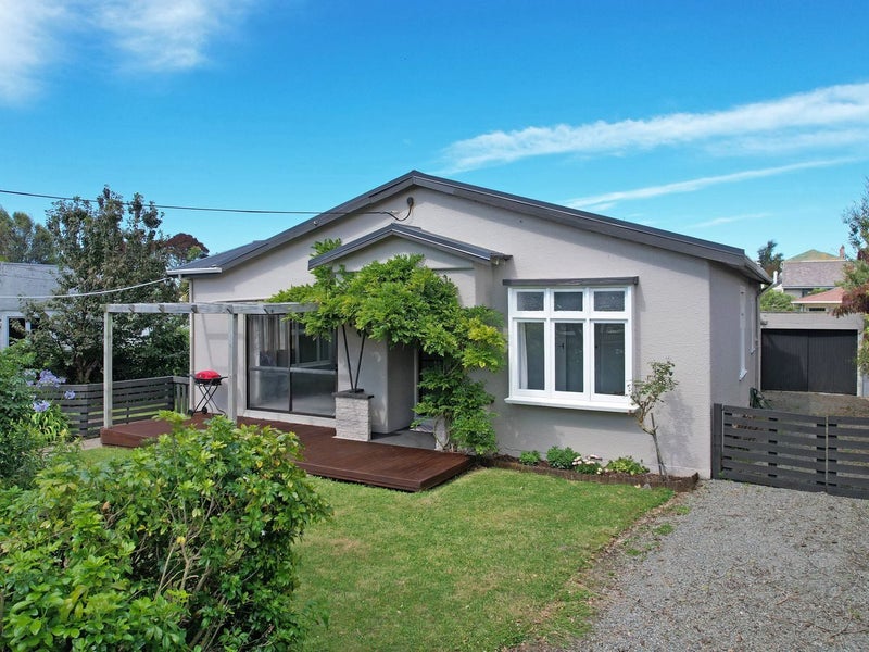 87 Hull Street, South Hill, Oamaru - Carousel 1
