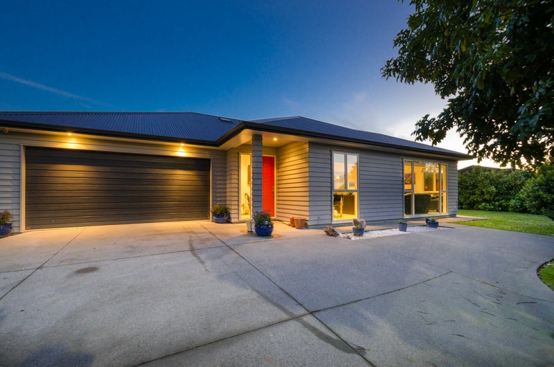 127 Matua Road, Huapai, Kumeu - Carousel 1