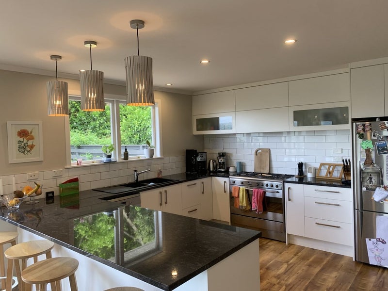 21 Mission Street, Waterloo, Lower Hutt - Carousel 1