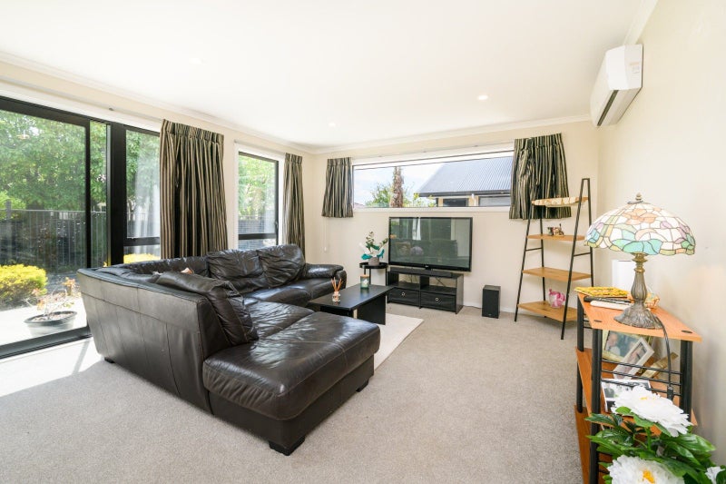 15 Thomson Street, West End, Palmerston North - Carousel 2
