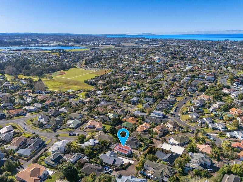 29 Tenbless Court, Unsworth Heights, Auckland - Carousel 22