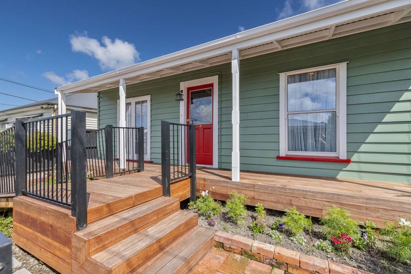 17 Randolph Street, Woolston, Christchurch - Carousel 2