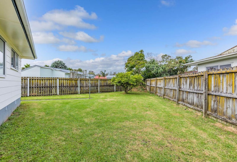 2/19 Moncrieff Avenue, Clendon Park, Auckland - Carousel 10