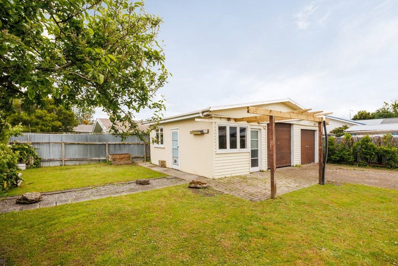 10 Hunter Street, Milson, Palmerston North - Carousel 17