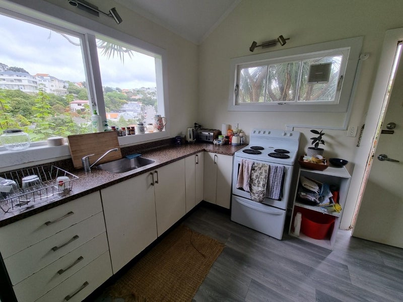 29D North Terrace, Kelburn, Wellington - Carousel 2
