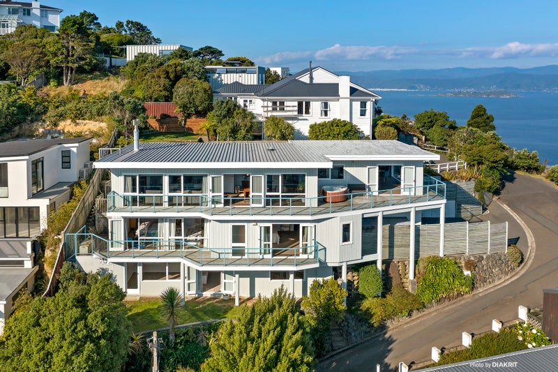 101 Calcutta Street, Khandallah, Wellington - Carousel 26