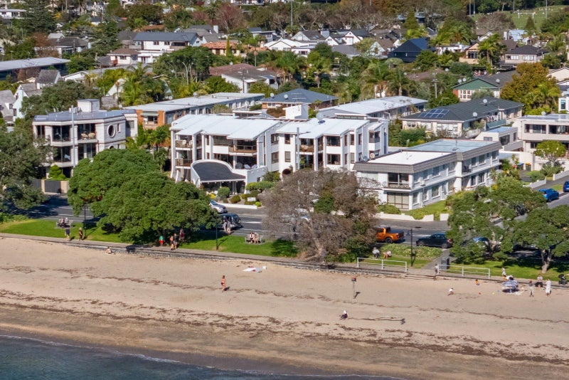 2/277 Tamaki Drive, Kohimarama, Auckland - Carousel 2