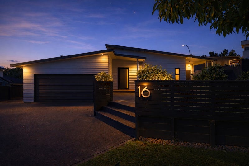 16 Formosa Place, Pyes Pa, Tauranga - Carousel 1