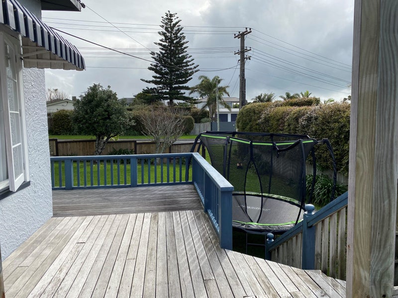 43 Tindalls Bay Road, Tindalls Beach, Whangaparaoa - Carousel 2