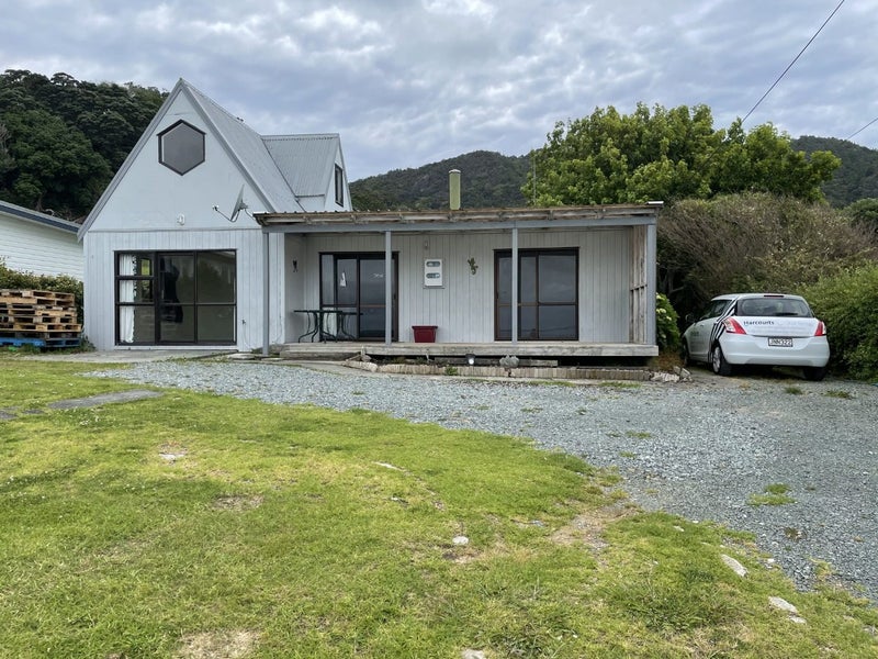 1909 Whangarei Heads Road, Whangārei Heads - Carousel 1