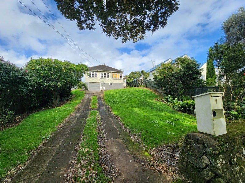 6 Waitapu Road, Greenlane, Auckland - Carousel 1