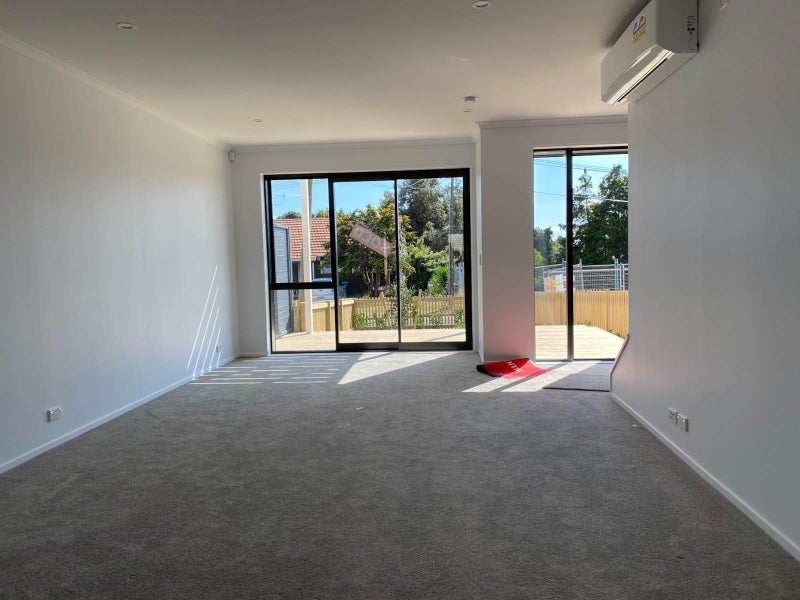 4C Tobruk Road, Panmure, Auckland - Carousel 2