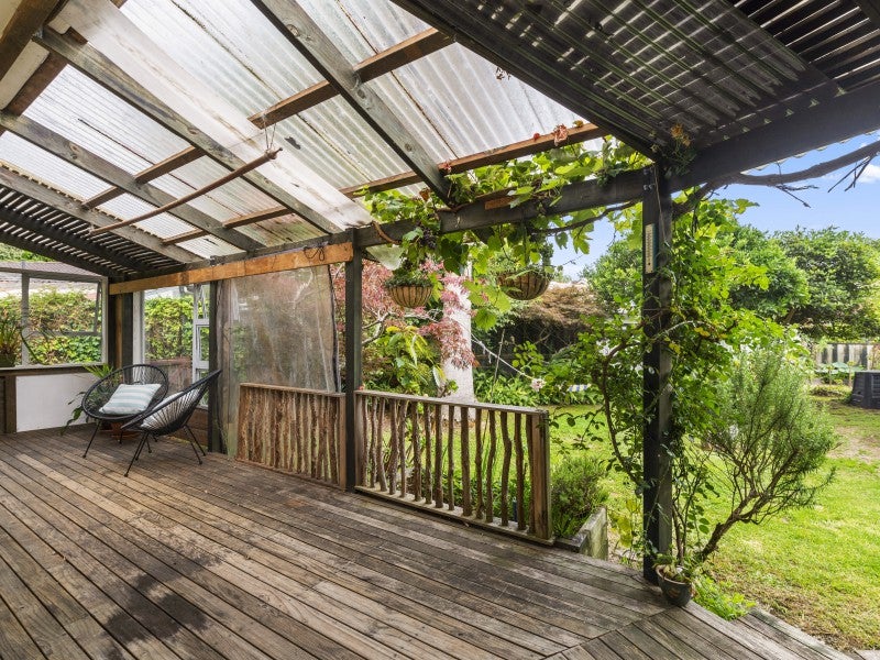 28 Sala Street, Whakarewarewa, Rotorua - Carousel 21