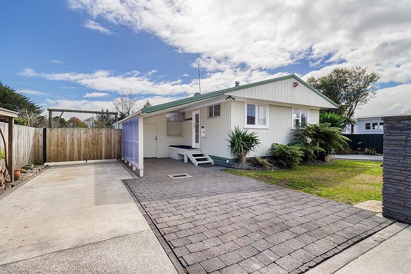 21A Charles Road, Hannahs Bay, Rotorua - Carousel 2