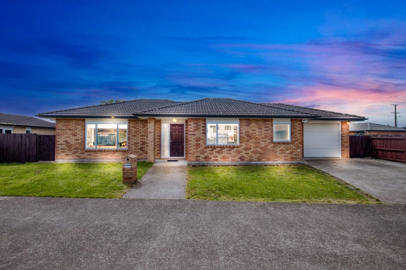 11 Katana Lane, Takanini, Auckland - Carousel 1